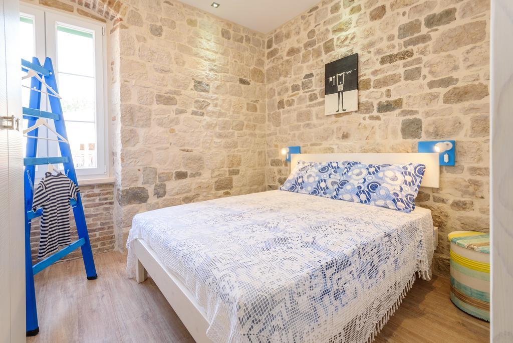 Apartments Kaja Трогір Екстер'єр фото